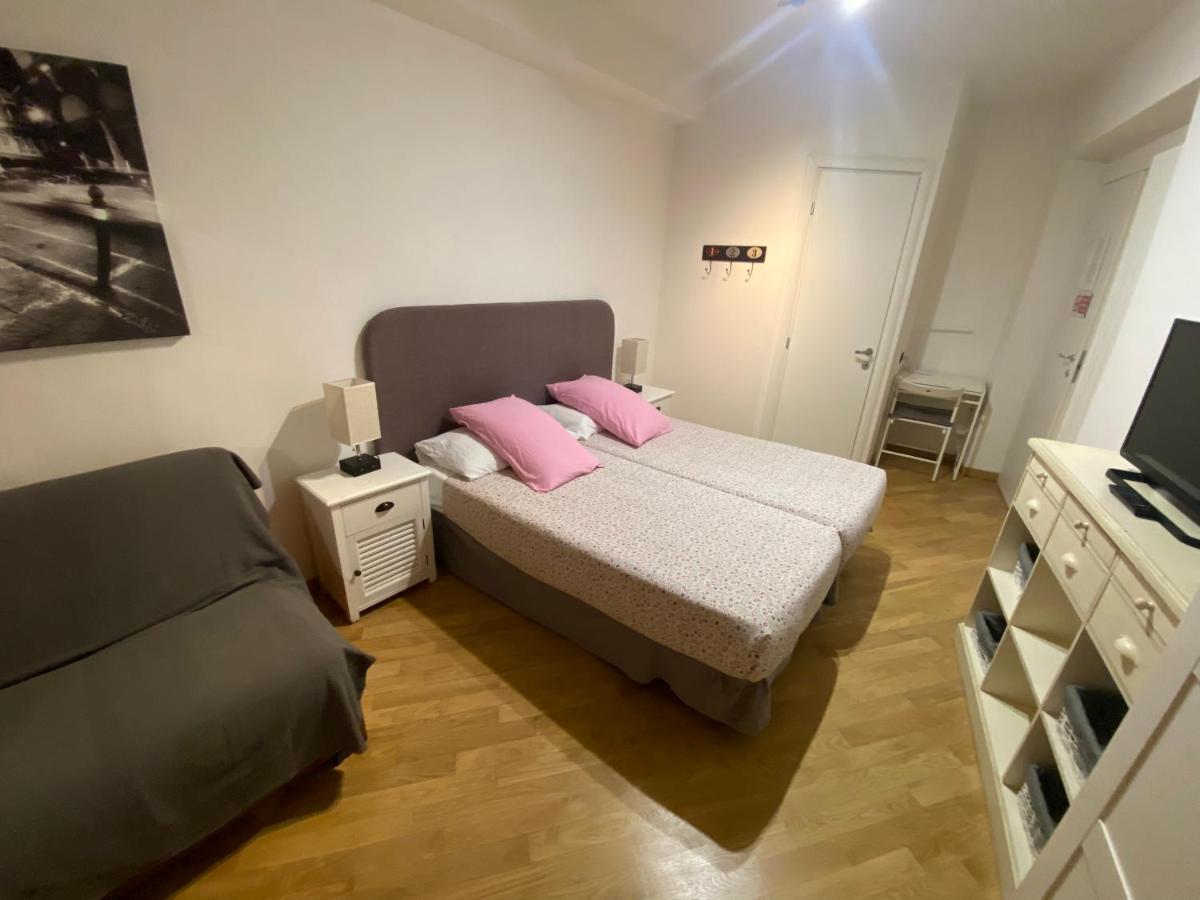 B&B And Home La Piazzetta Della Pioggia بولونيا المظهر الخارجي الصورة