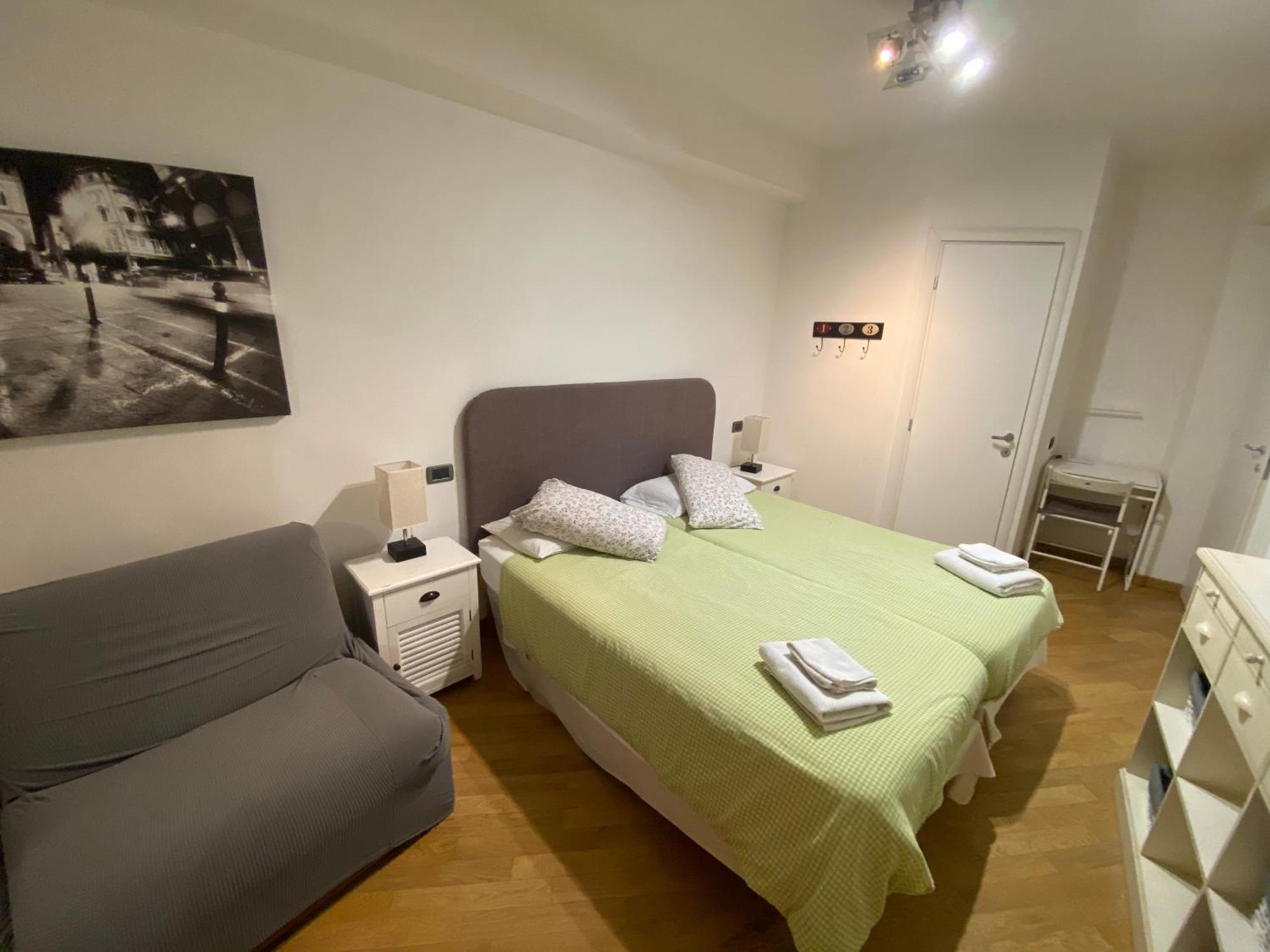 B&B And Home La Piazzetta Della Pioggia بولونيا المظهر الخارجي الصورة